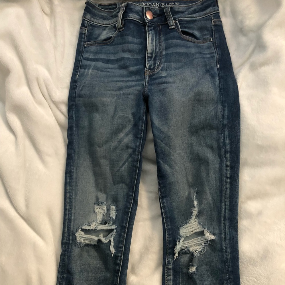 Medium Wash American Eagle Jeans